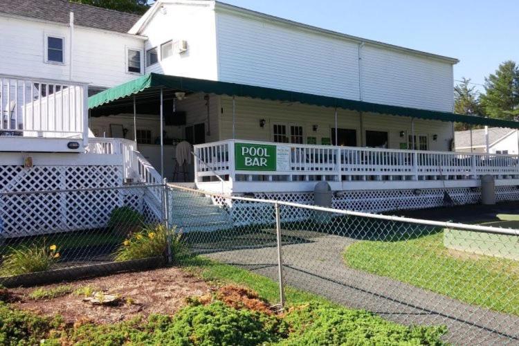 Gavin'S Iris H Country Inn Cornwallville Exterior photo